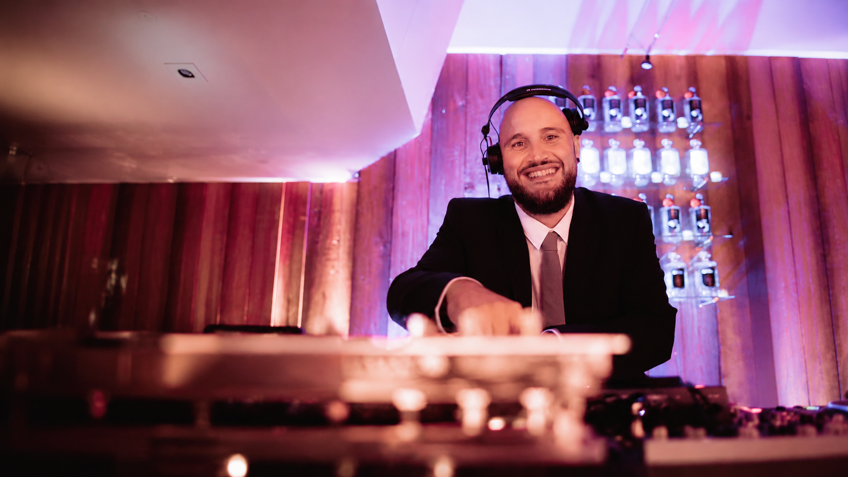 Dotty Wedding & Event DJ